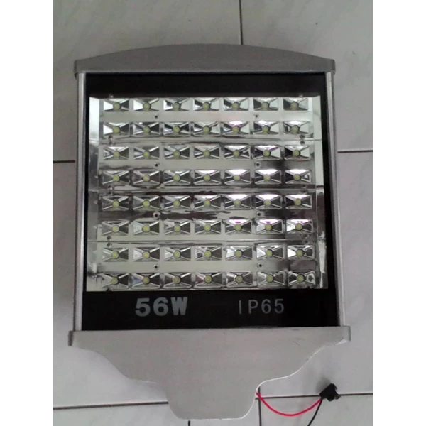 Lampu Jalan PJU 56W IP65 Multi LED